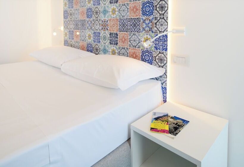 مبيت وإفطار La Dimora Del Maestro