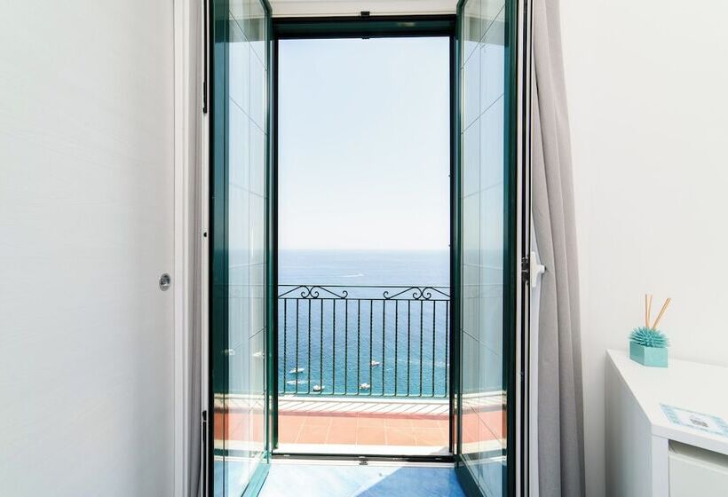 مبيت وإفطار La Dimora Del Maestro