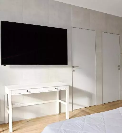 تختخواب و صبحانه La Maison Latina Guest House