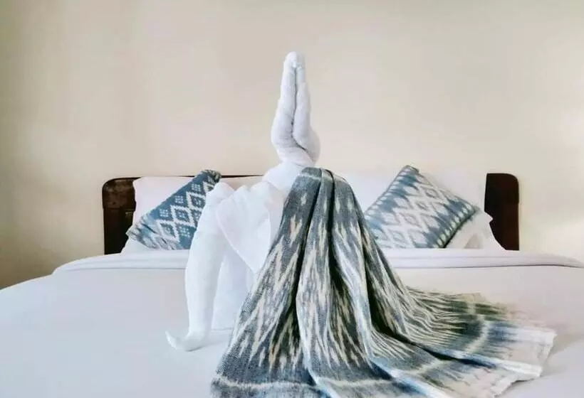 Majatalo Phamarn View Guesthouse