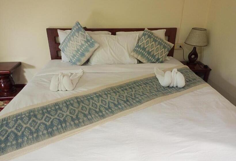 Pension Phamarn View Guesthouse