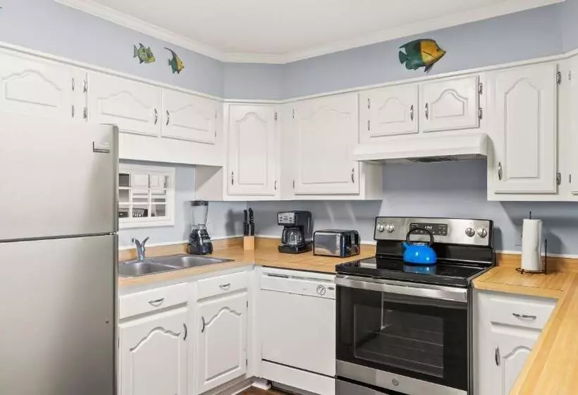 301a Queens Grant