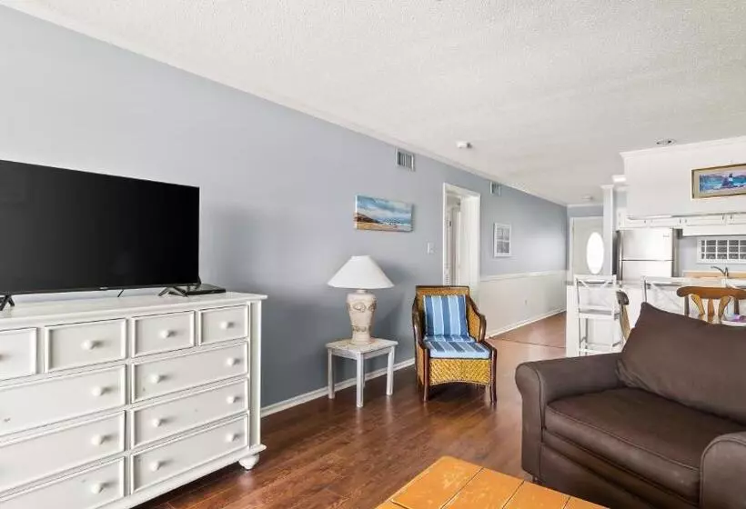 301a Queens Grant