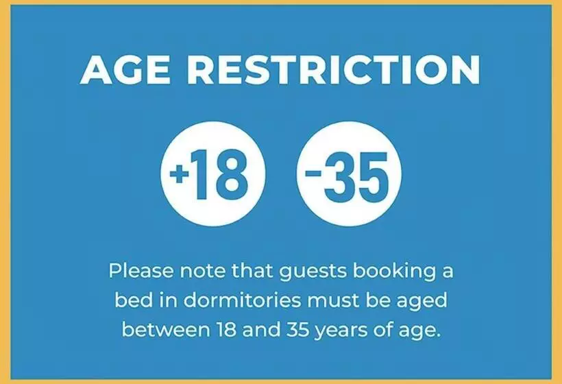 هاستل Central Station B&b Naples