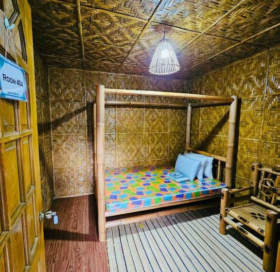 הוסטל Ezekiel S Native Inn