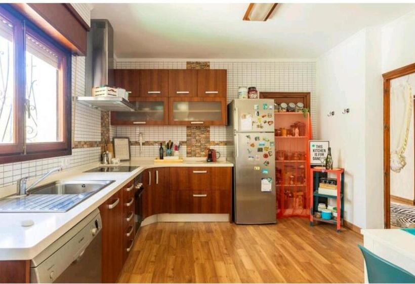 Bed and Breakfast Cmlove Purple Room