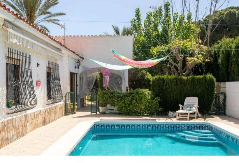 Bed and Breakfast Cmlove Purple Room