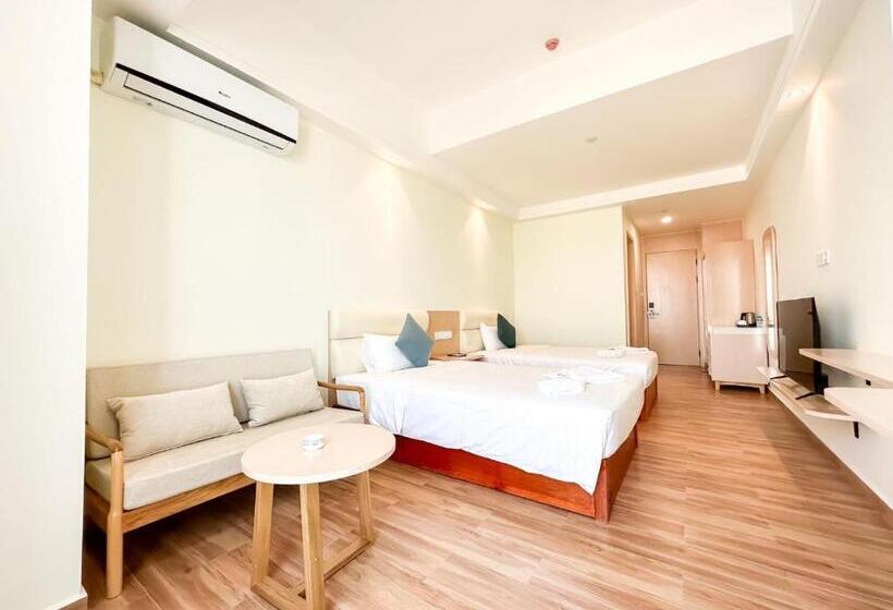 בית מלון כפרי Landmark Vientiane Life Center