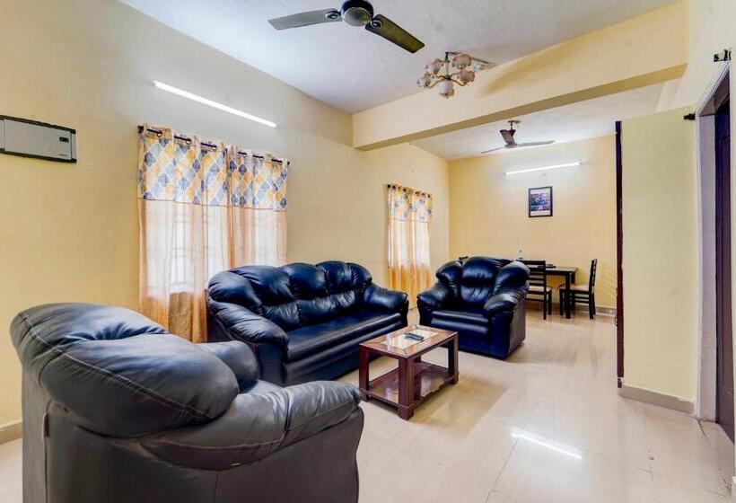 هتل Oyo Flagship 81352 Sree Sr Home Stay Service Apartment