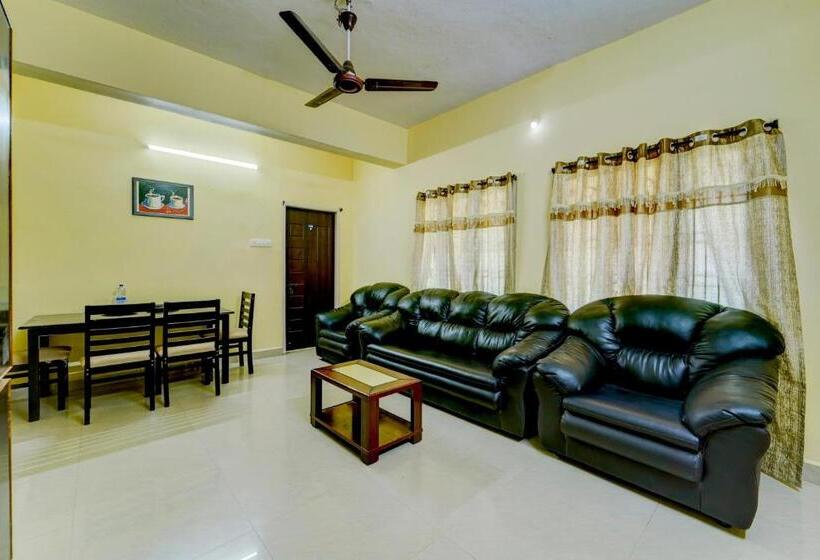 هتل Oyo Flagship 81352 Sree Sr Home Stay Service Apartment