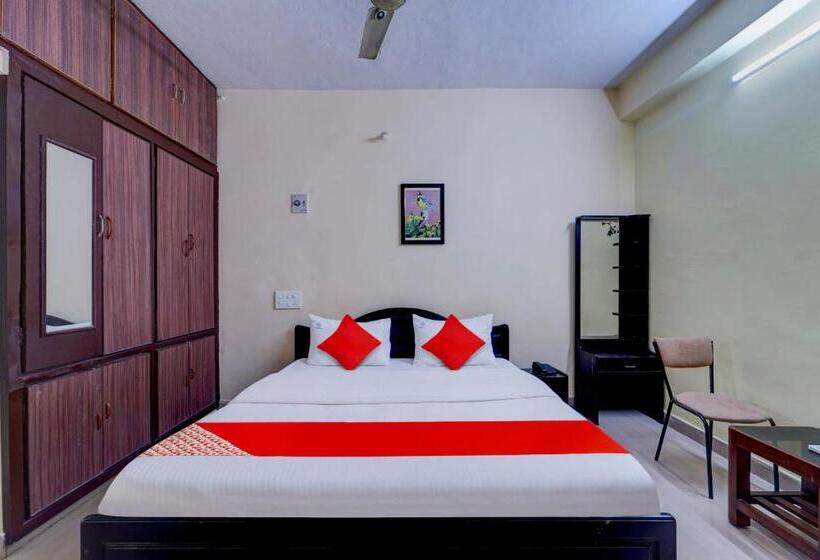 هتل Oyo Flagship 81352 Sree Sr Home Stay Service Apartment