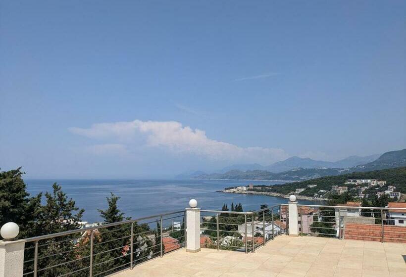 پانسیون Serene Sea View Apartments In Utjeha