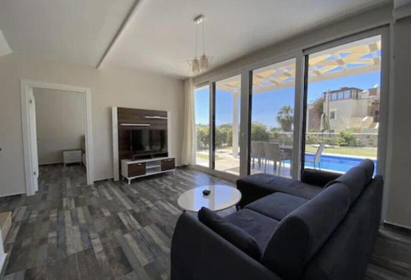 Petrum Sunset Resi̇dence