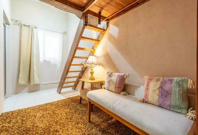 Retkeilymaja Hostería Casa Miranda Marquez
