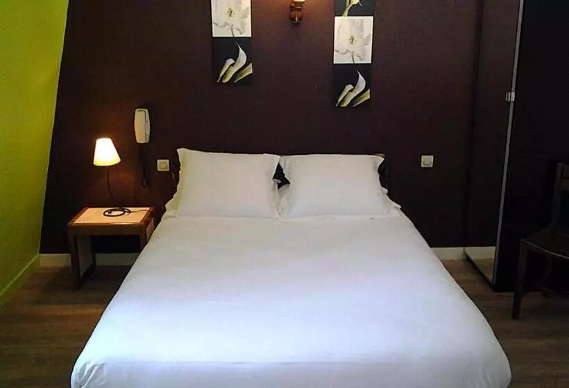 هتل Chez Louisette Chambre