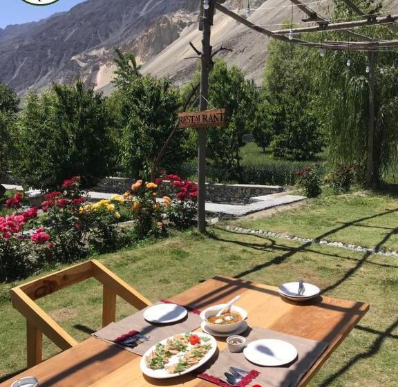 Отель Das E Basi