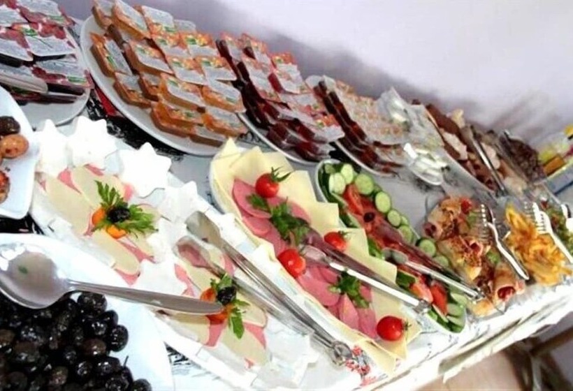 ホテル Grand Almira