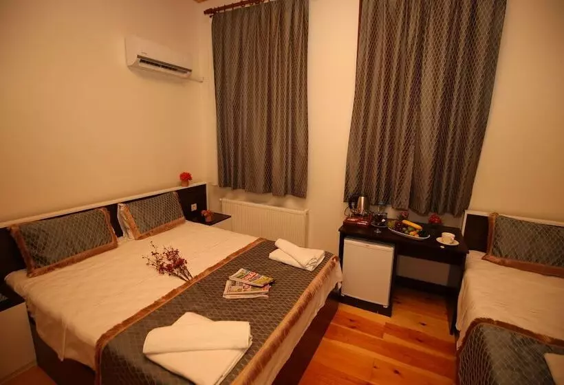 Hotelli Grand Almira