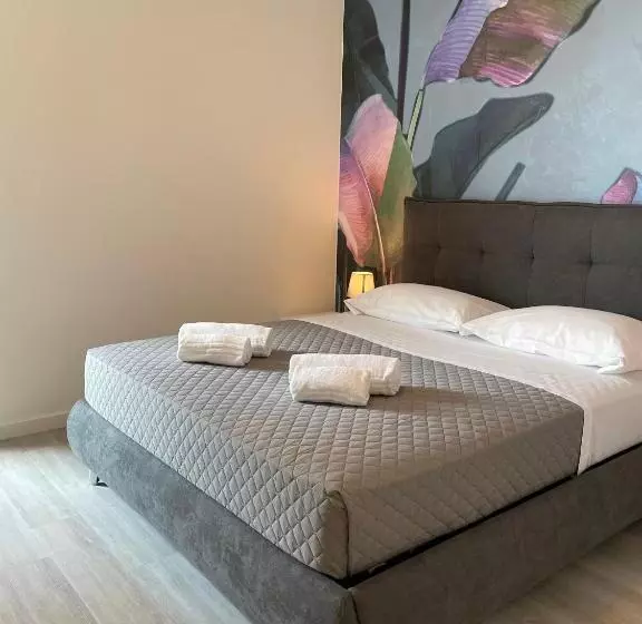 ホテル Mirage Rooms & Apartments