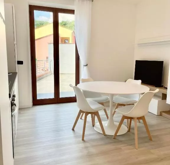 ホテル Mirage Rooms & Apartments