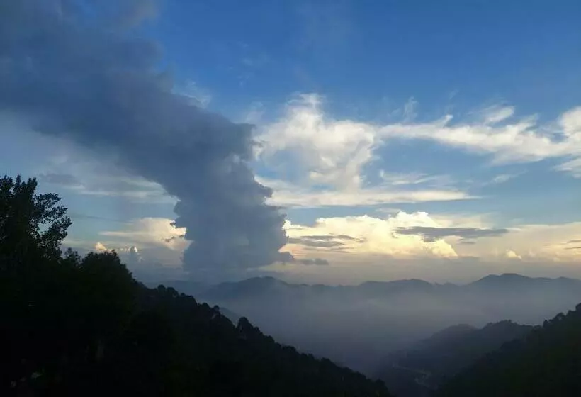Hotelli Oren Kasauli