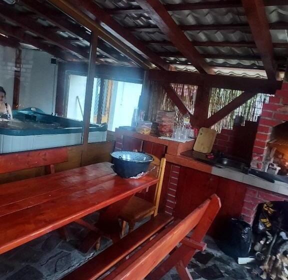 بنسيون Casa Crăiesei