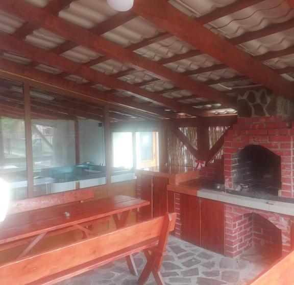 بنسيون Casa Crăiesei