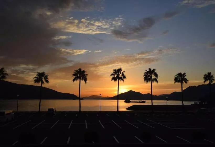 ペンション 伯方plus+