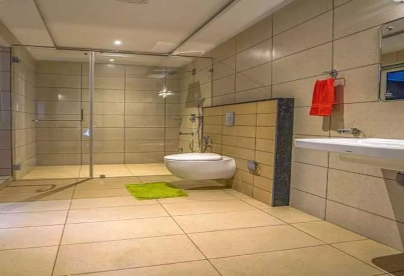 リゾートホテル Niraamaya Retreats Vaidekam, Kannur