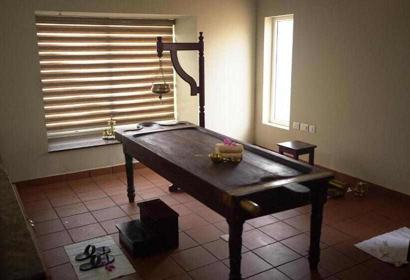 אתר נופש Niraamaya Retreats Vaidekam, Kannur
