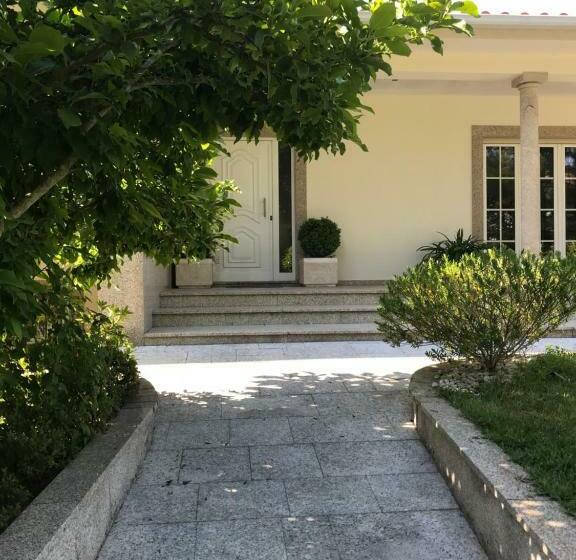 مبيت وإفطار Camelias