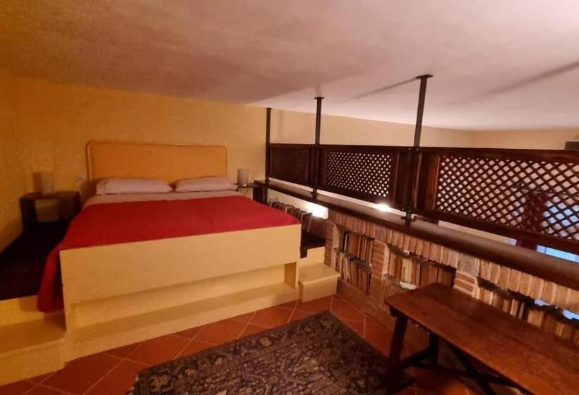 Отель Agriturismo Il Fragolino