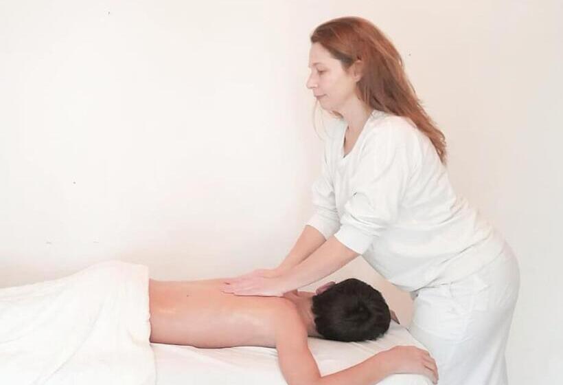 Отель Agriturismo Il Fragolino