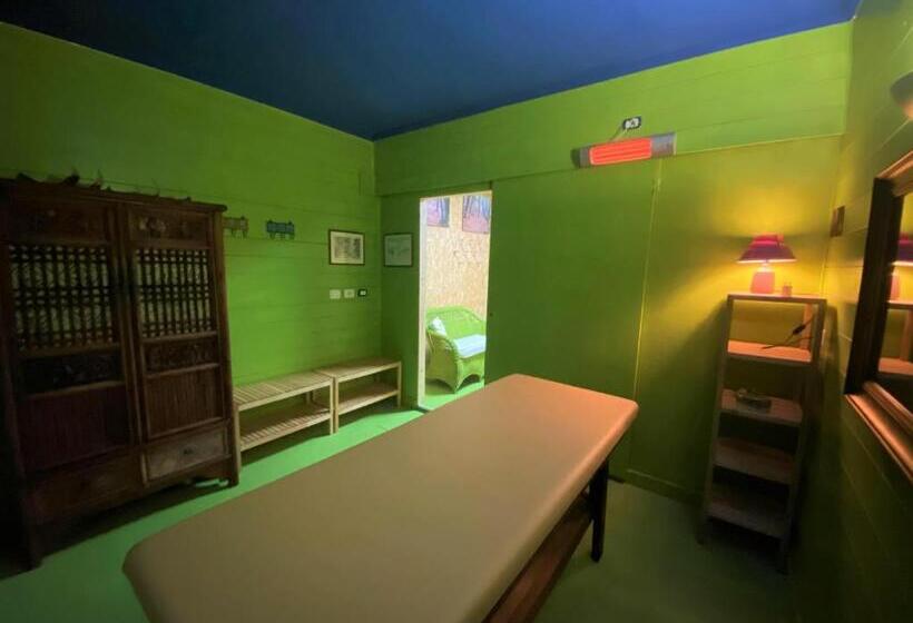 Отель Agriturismo Il Fragolino