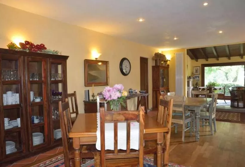 ホテル Agriturismo Il Fragolino