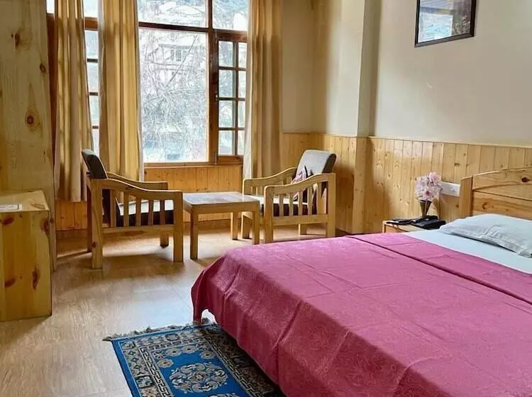 ホテル Amar Villa Manali