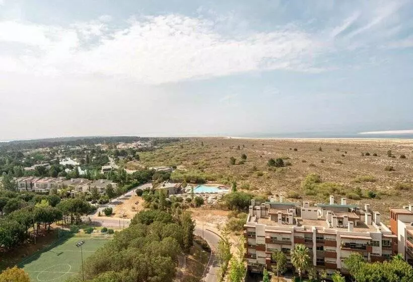 ホテル Aqualuz Troia Mar by The Editory