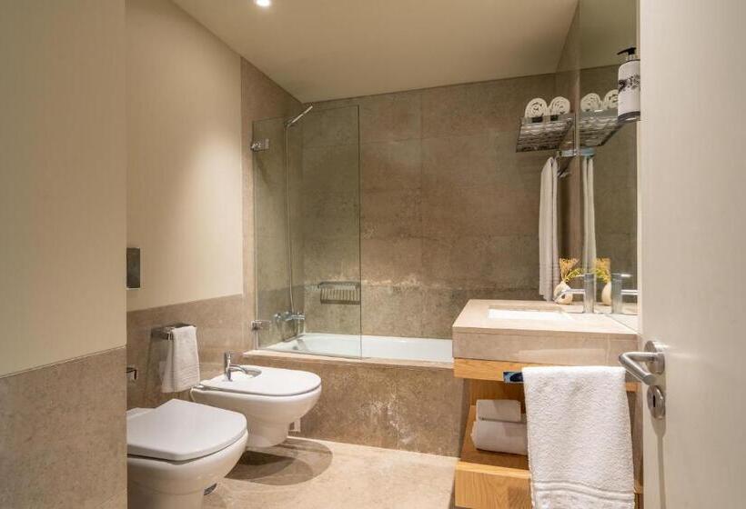 هتل Aqualuz Troia Mar by The Editory