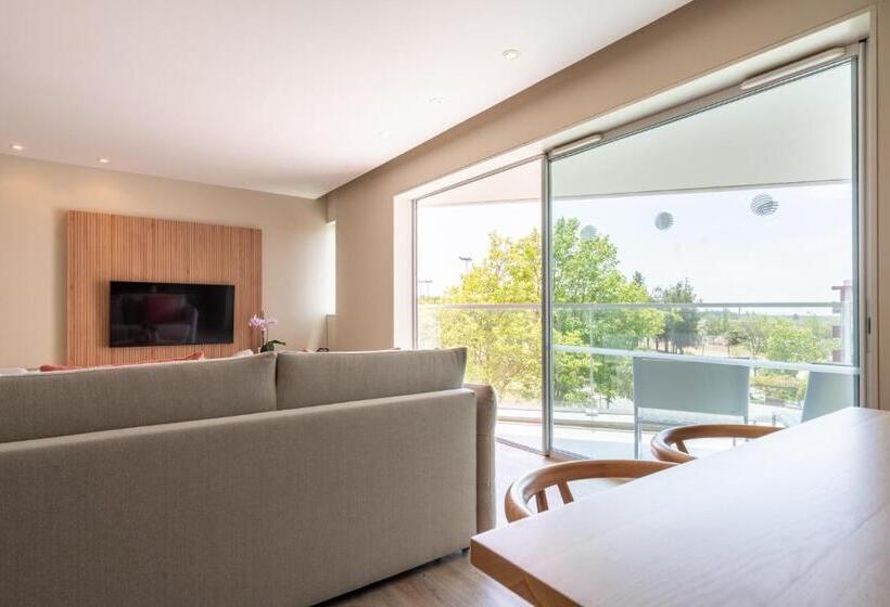 هتل Aqualuz Troia Mar by The Editory