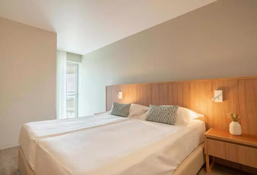 ホテル Aqualuz Troia Mar by The Editory