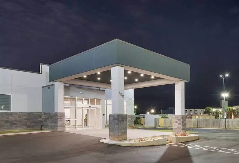 ホテル Best Western Plus Mobile Inn And Suites