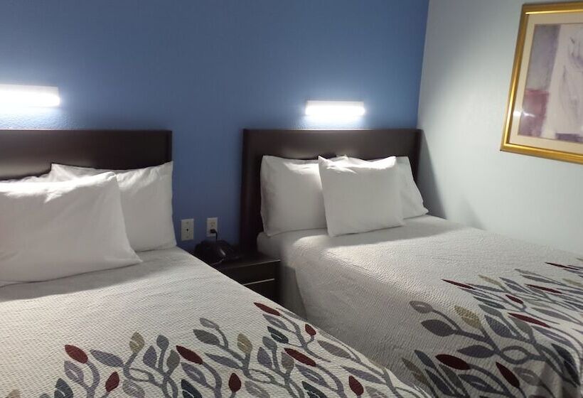 בית מלון כפרי Budget Inn Alexandria