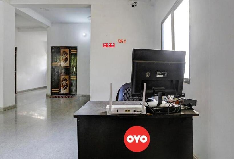 Hotel Oyo Flagship 81301 Arman Residency Guest House