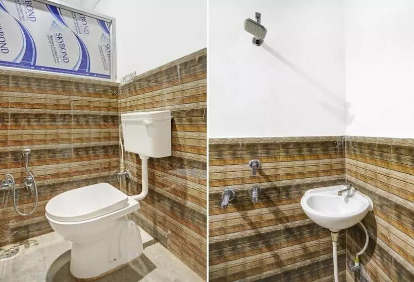 Hotelli Oyo Flagship 81301 Arman Residency Guest House