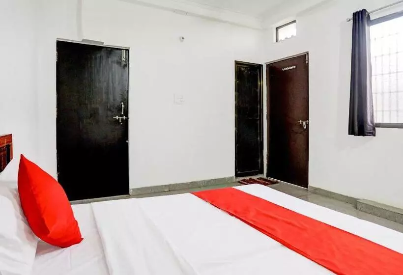 Hotelli Oyo Flagship 81301 Arman Residency Guest House