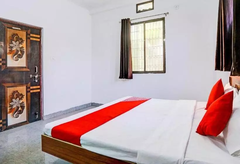 Hotelli Oyo Flagship 81301 Arman Residency Guest House