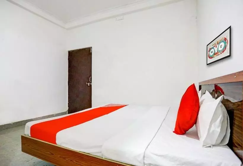 Hotelli Oyo Flagship 81301 Arman Residency Guest House