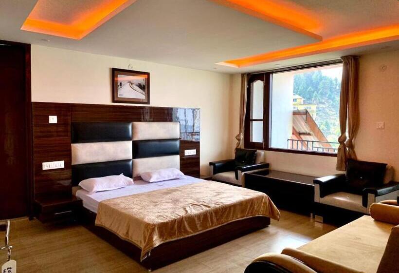 פנסיון Majestic