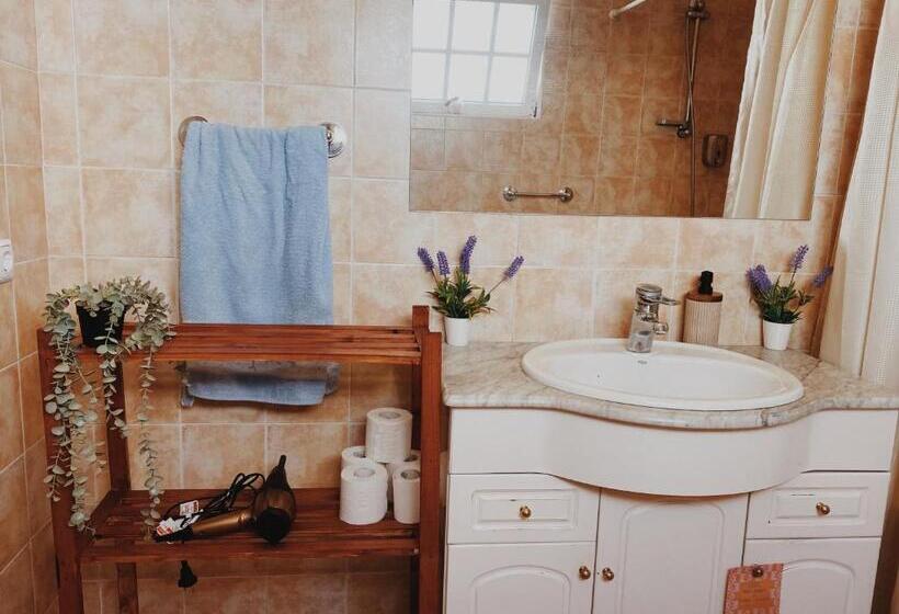 Pensione Coastal Garden Paradise Retreat 6 Min From The Beach