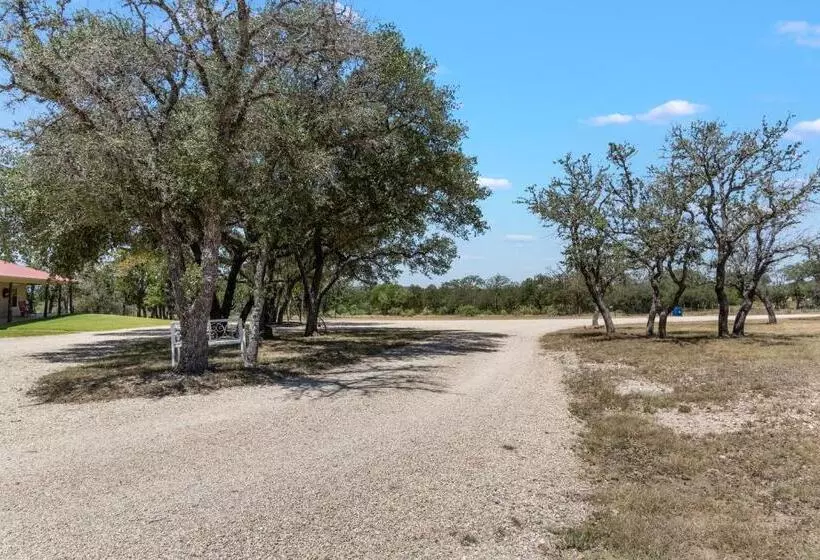 Majatalo Omie S Ranch Haus